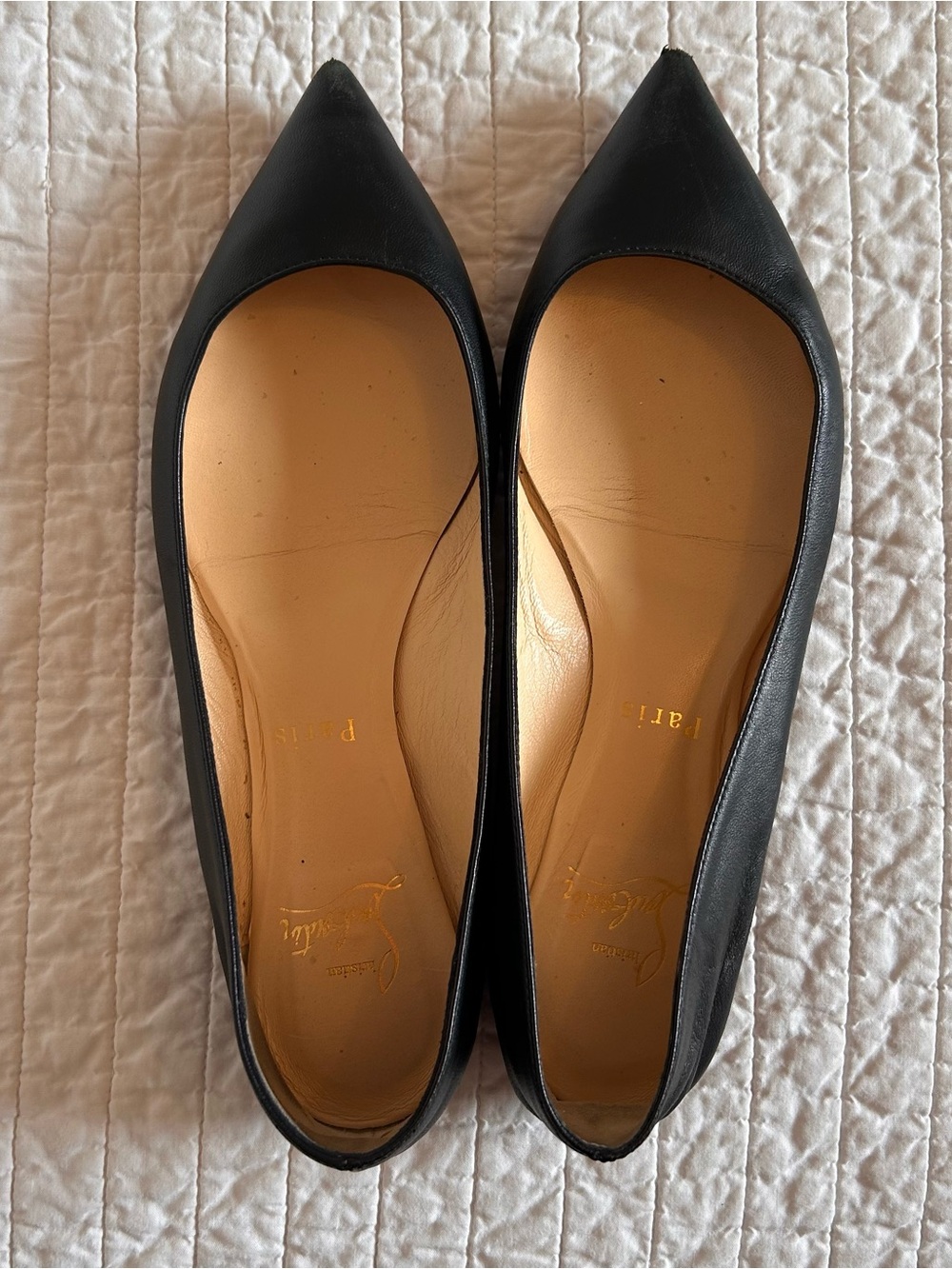 Christian Louboutin Ballala iconic pointy black leather flats. - Picture 8 of 9